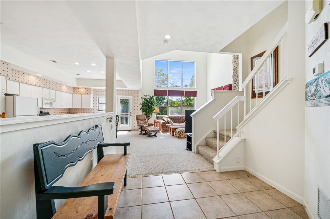 Seven Springs Resort, Pennsylvania 15622, United States, 3 Bedrooms Bedrooms, ,3 BathroomsBathrooms,Residential,Pending,210215