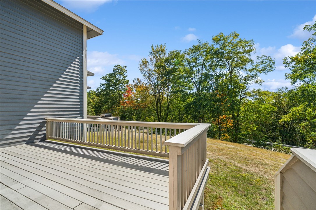 Seven Springs Resort, Pennsylvania 15622, United States, 3 Bedrooms Bedrooms, ,3 BathroomsBathrooms,Residential,Pending,210215