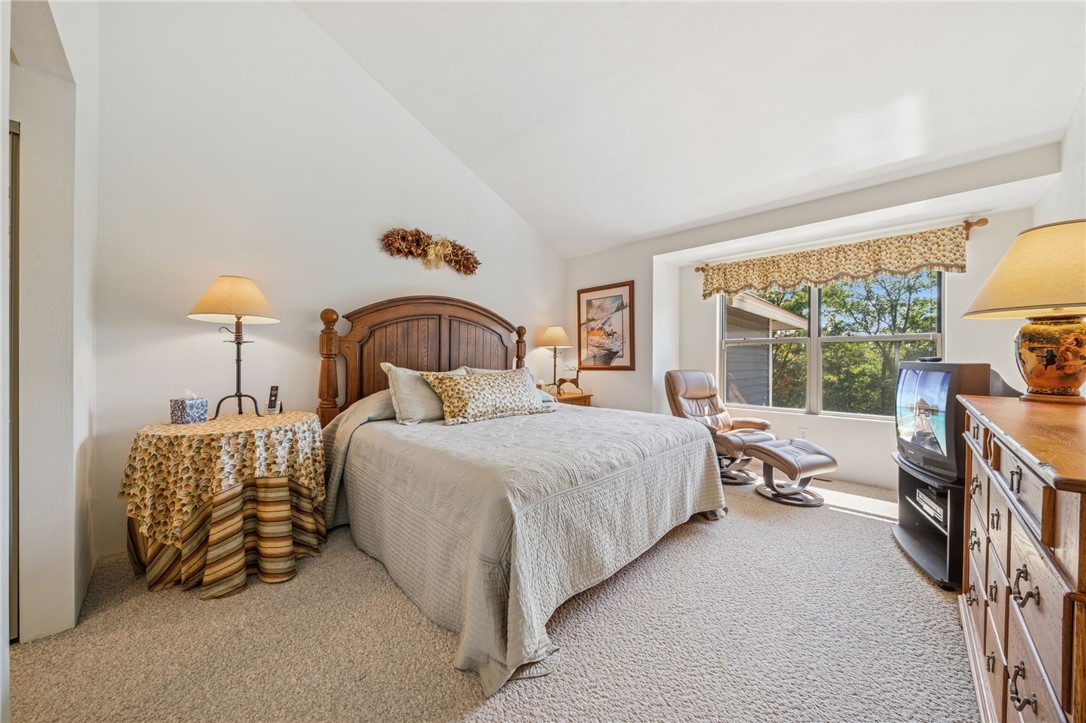 Seven Springs Resort, Pennsylvania 15622, United States, 3 Bedrooms Bedrooms, ,3 BathroomsBathrooms,Residential,Pending,210215