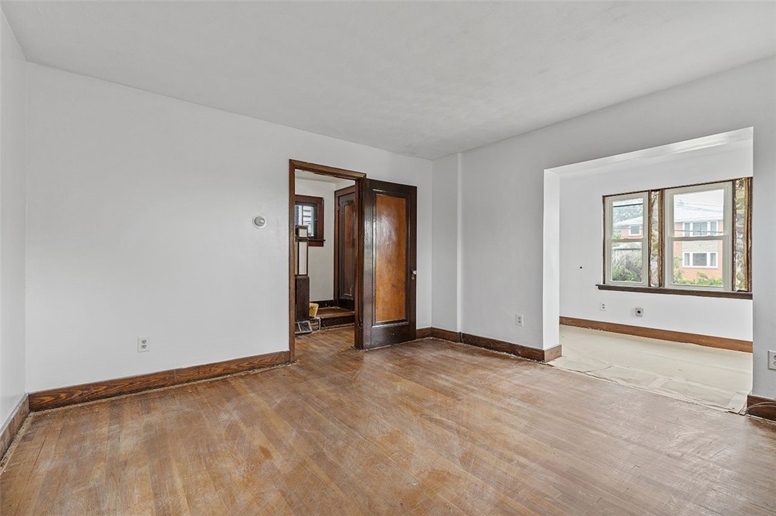 136 Hillson Ave Ave, Brentwood, Pennsylvania image 6