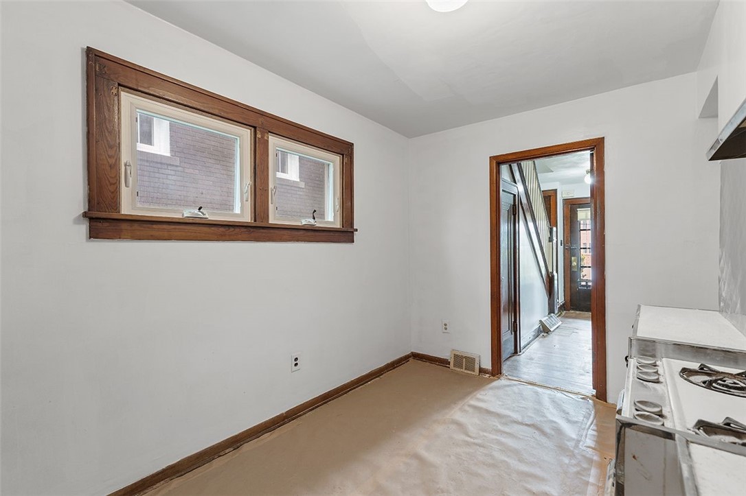 136 Hillson Ave Ave, Brentwood, Pennsylvania image 15
