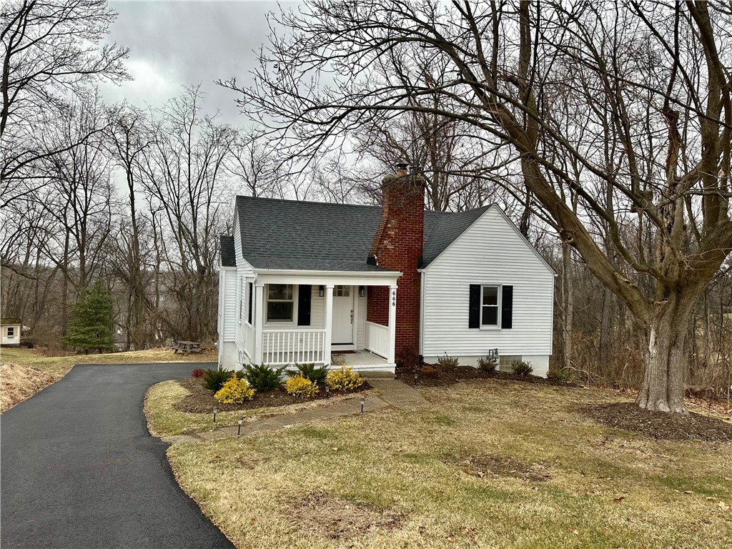 666 Mcmurray Rd Rd, Bethel Park, Pennsylvania image 2