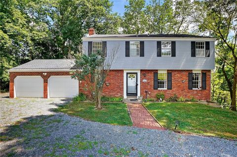 28 Shannopin Dr Ohio Twp PA 15202