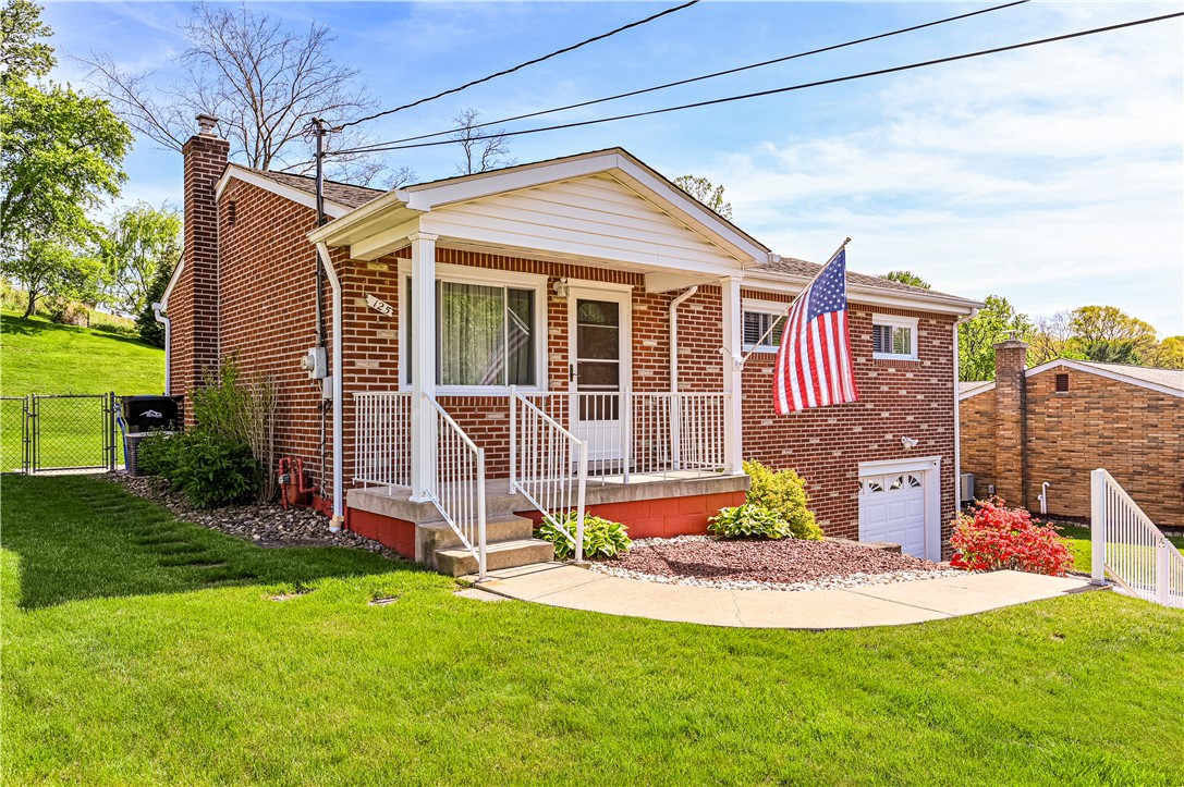 125 FOREST DRIVE
