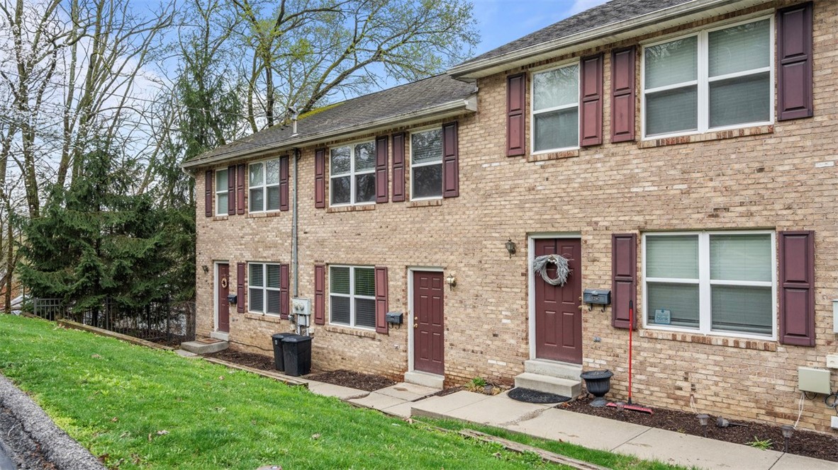 Bellevue, Pennsylvania 15202, United States, 2 Bedrooms Bedrooms, ,2 BathroomsBathrooms,Residential,Contingent,106588