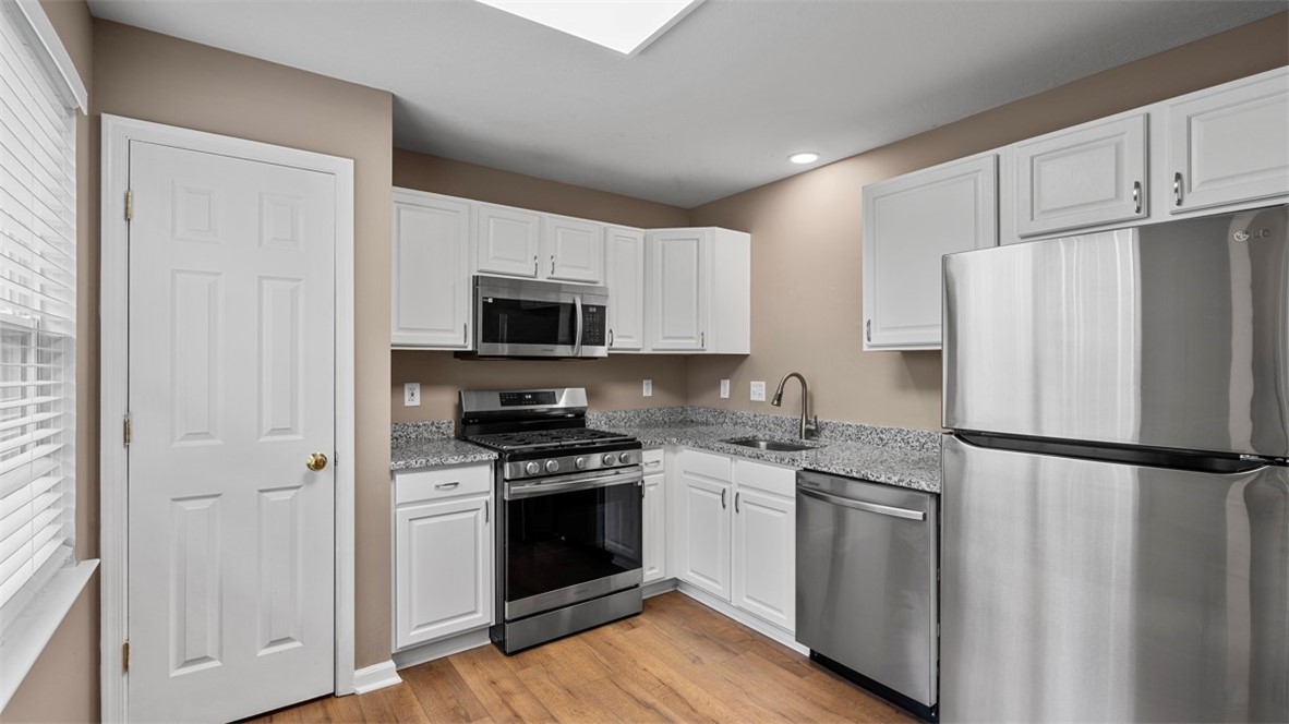 Bellevue, Pennsylvania 15202, United States, 2 Bedrooms Bedrooms, ,2 BathroomsBathrooms,Residential,Contingent,106588