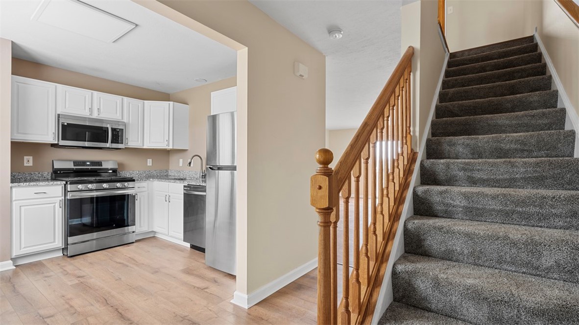 Bellevue, Pennsylvania 15202, United States, 2 Bedrooms Bedrooms, ,2 BathroomsBathrooms,Residential,Contingent,106588