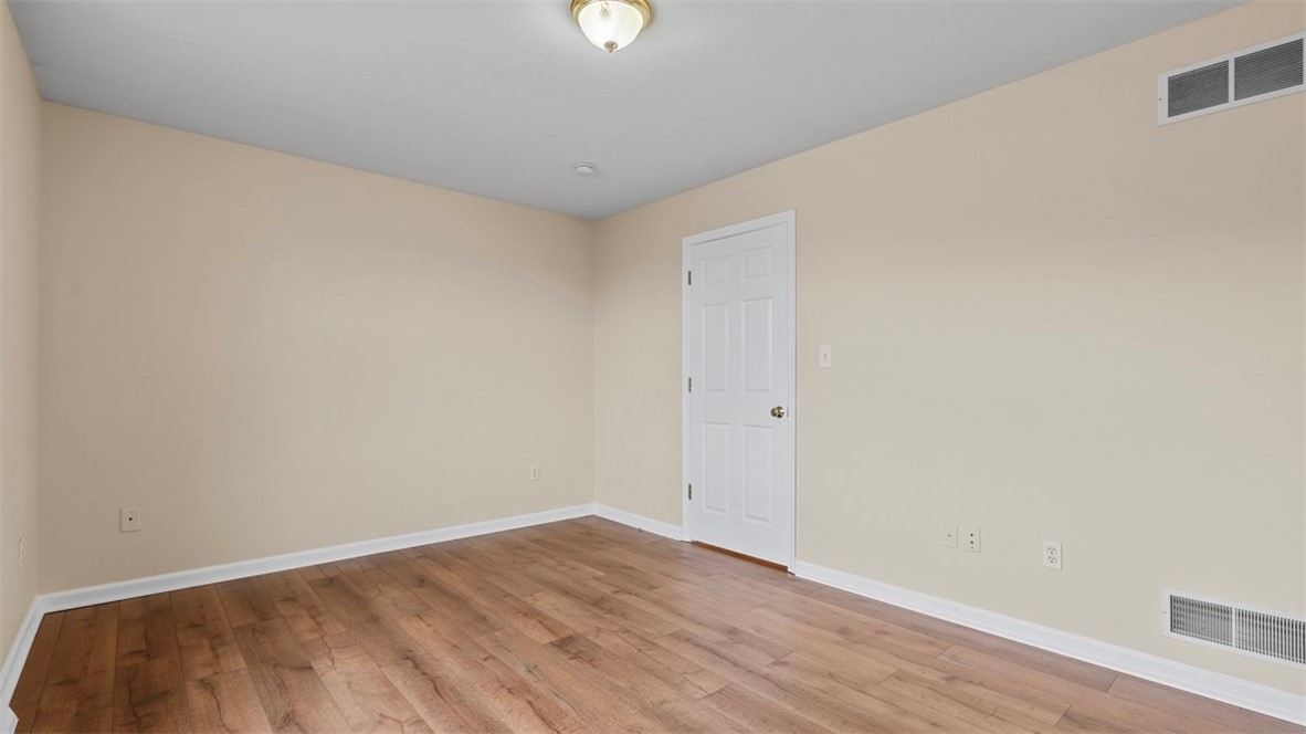 Bellevue, Pennsylvania 15202, United States, 2 Bedrooms Bedrooms, ,2 BathroomsBathrooms,Residential,Contingent,106588