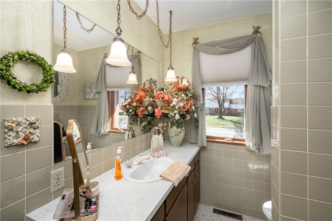1695 Highland Road Rd, Sharon, Pennsylvania image 23