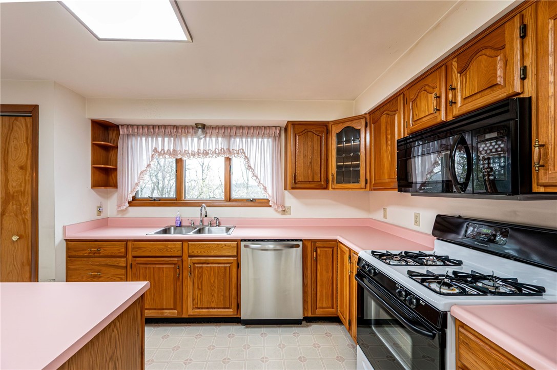 503 Highland Ave Ave, Jeannette, Pennsylvania image 16