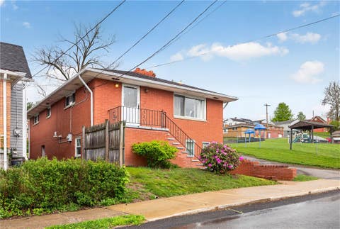 Homes For Sale - 537 Franklin Ave Ave<br/> Washington County, Canonsburg, PA 15317