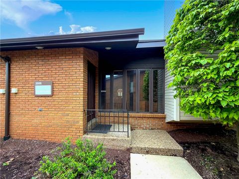 Photo of 2006-2007 Kinvara Dr, Pittsburgh, PA 15237 (MLS # 1752415)