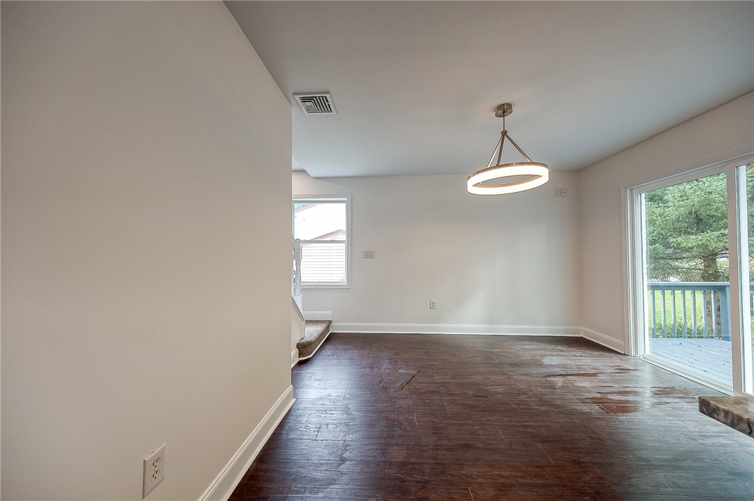 McCandless, Pennsylvania 15237, United States, 5 Bedrooms Bedrooms, ,2 BathroomsBathrooms,Residential,Active,37495