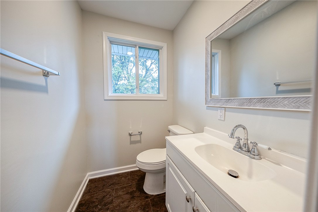 McCandless, Pennsylvania 15237, United States, 5 Bedrooms Bedrooms, ,2 BathroomsBathrooms,Residential,Active,37495