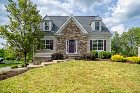 Photo for 207 Morning Grove Lane