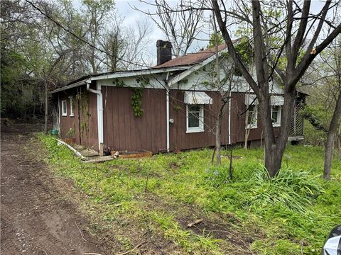 Photo of 50 Terrace Dr, Charleroi, PA 15022 (MLS # 1750983)