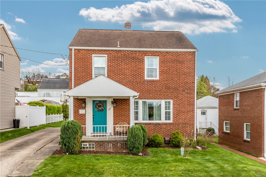 727 Brinker Ave Ave, Latrobe, Pennsylvania image 1