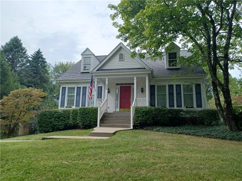 Photo for 949 E Mcmurray Rd