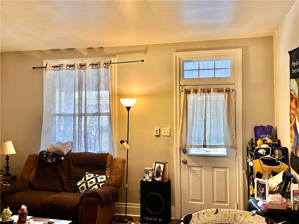 1203 4th Ave, Beaver Falls, Pennsylvania image 3