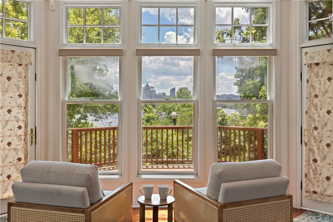 88 Waterfront Dr
