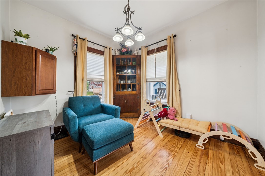 Jeannette, Pennsylvania 15644, United States, 2 Bedrooms Bedrooms, ,2 BathroomsBathrooms,Residential,Active,193283