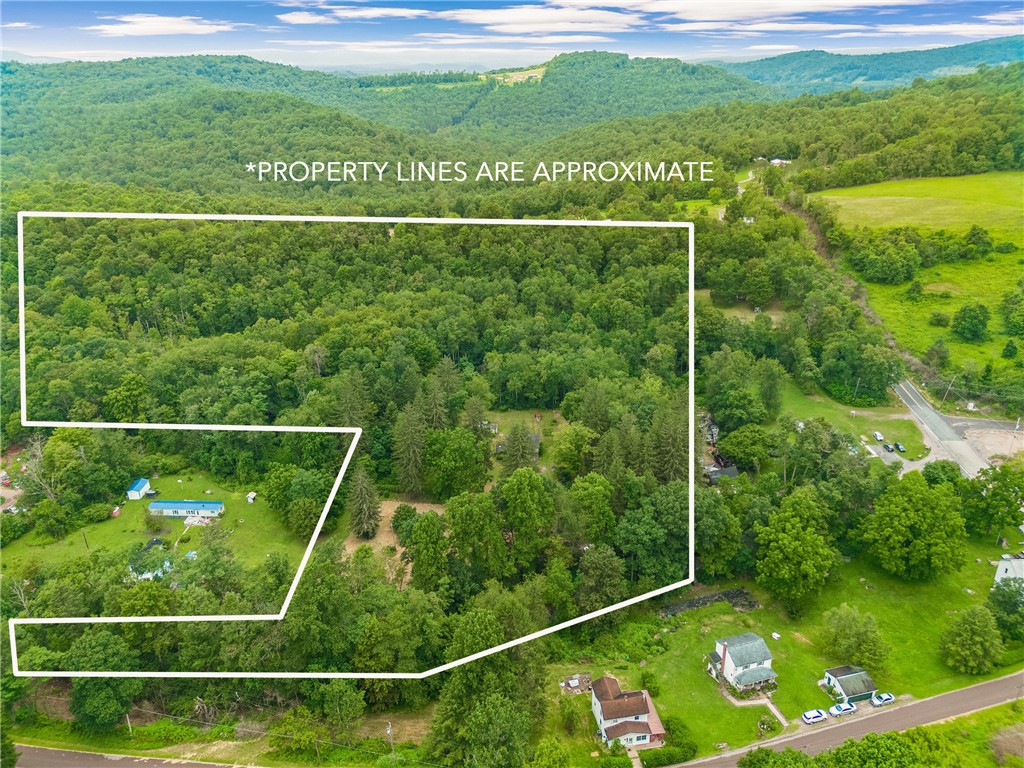 Addison Twp, Pennsylvania 15424, United States, 1 Bedroom Bedrooms, ,2 BathroomsBathrooms,Residential,Active,179753