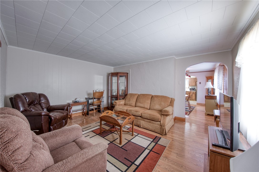 51 Sycamore St St, Cecil, Pennsylvania image 13