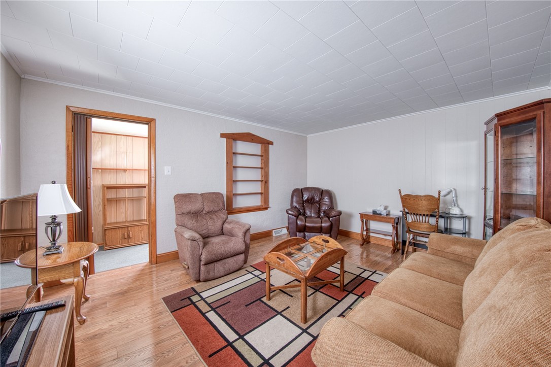 51 Sycamore St St, Cecil, Pennsylvania image 12