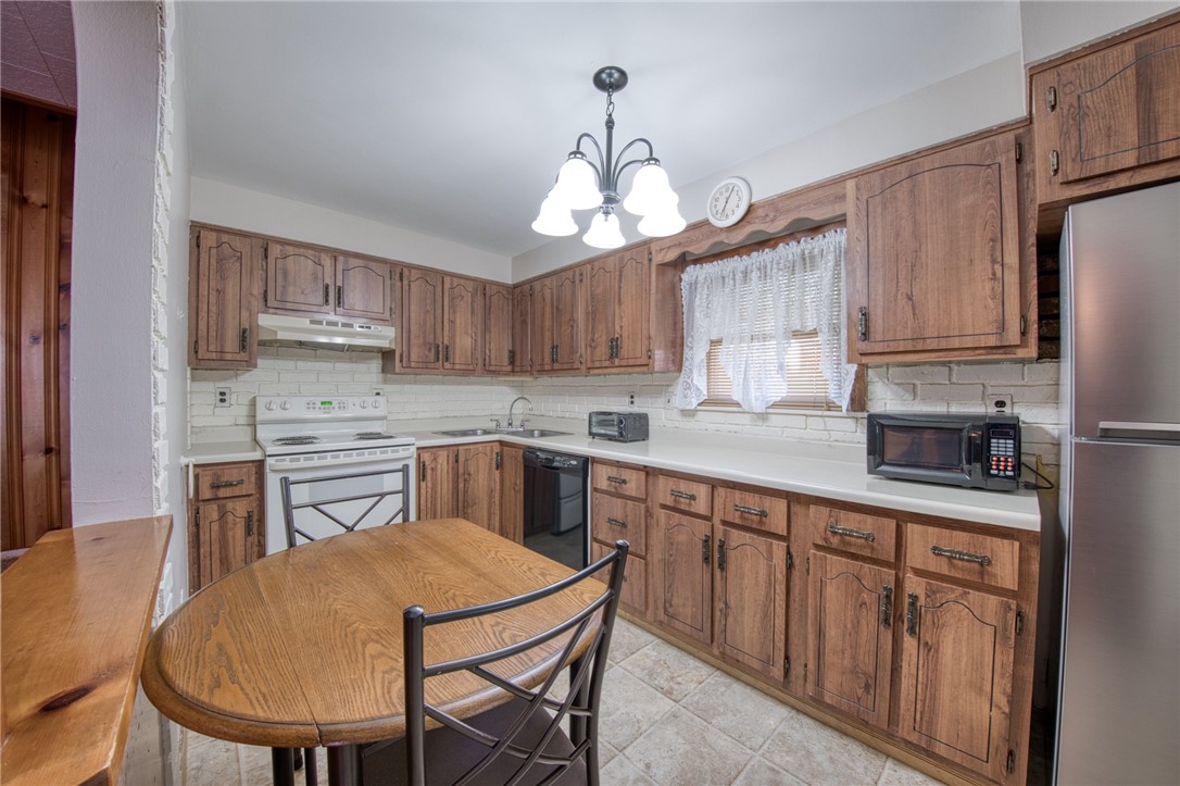 51 Sycamore St St, Cecil, Pennsylvania image 7