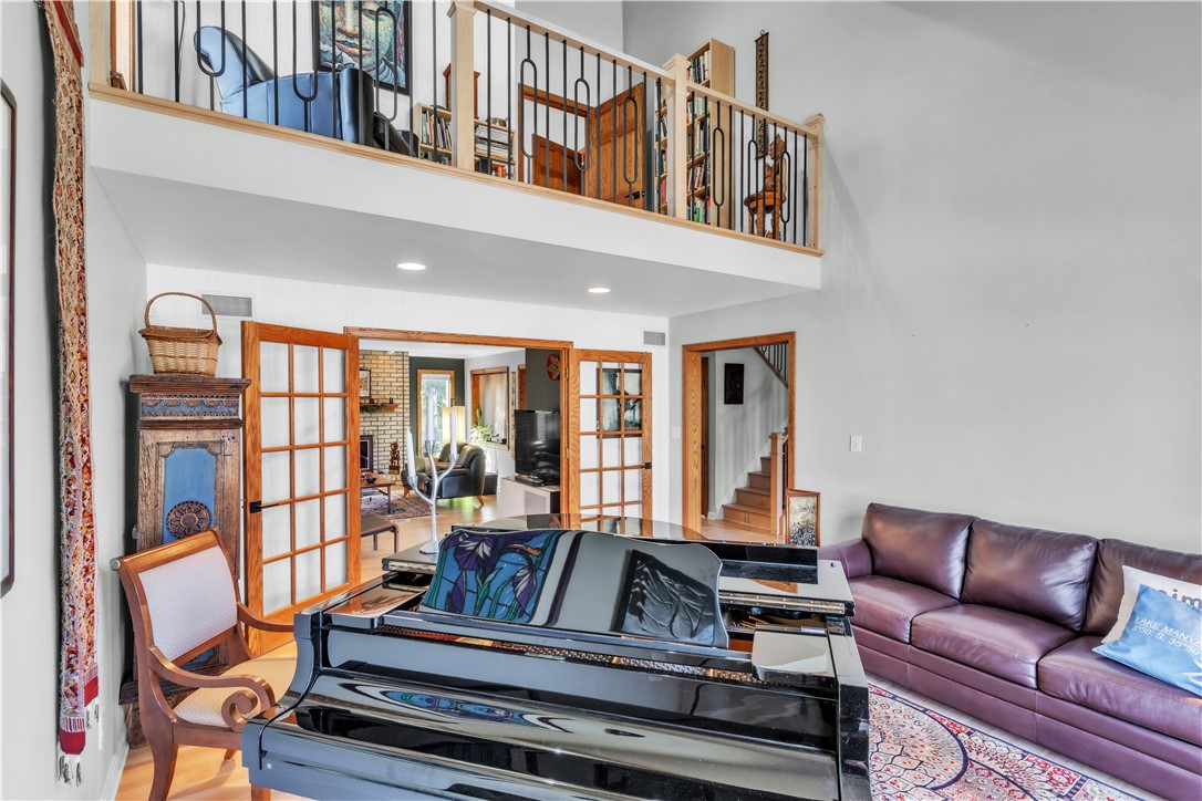 Twp Of But SE, Pennsylvania 16001, United States, 4 Bedrooms Bedrooms, ,4 BathroomsBathrooms,Residential,Active,96101