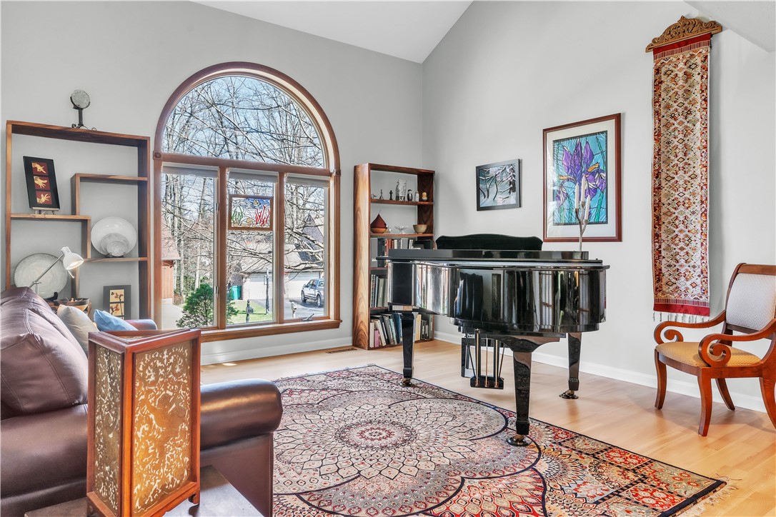 Twp Of But SE, Pennsylvania 16001, United States, 4 Bedrooms Bedrooms, ,4 BathroomsBathrooms,Residential,Active,96101