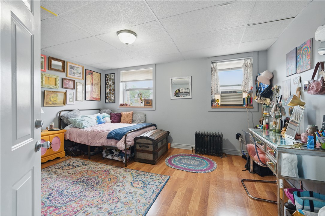 Oakland, Pennsylvania 15213, United States, 6 Bedrooms Bedrooms, ,2 BathroomsBathrooms,Residential,Active,149018