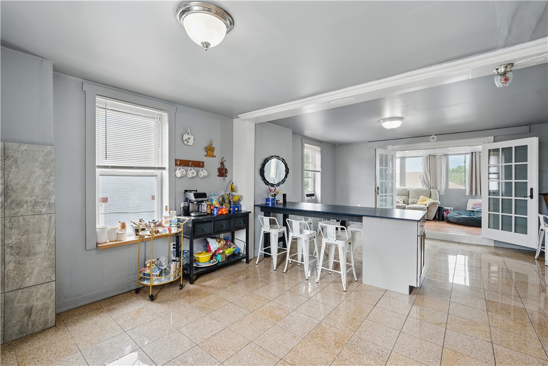 Oakland, Pennsylvania 15213, United States, 6 Bedrooms Bedrooms, ,2 BathroomsBathrooms,Residential,Active,149018