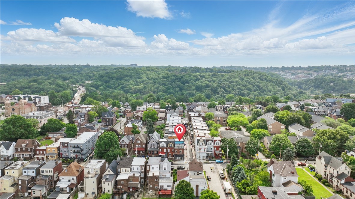 Oakland, Pennsylvania 15213, United States, 6 Bedrooms Bedrooms, ,2 BathroomsBathrooms,Residential,Active,149018