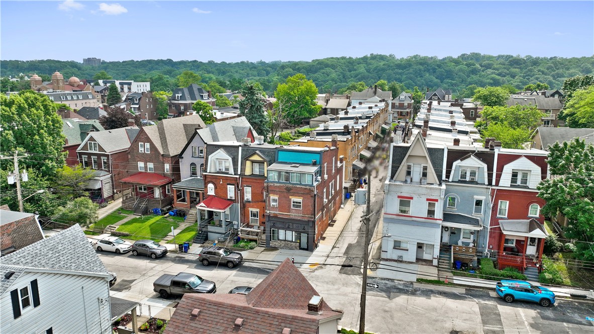 Oakland, Pennsylvania 15213, United States, 6 Bedrooms Bedrooms, ,2 BathroomsBathrooms,Residential,Active,149018