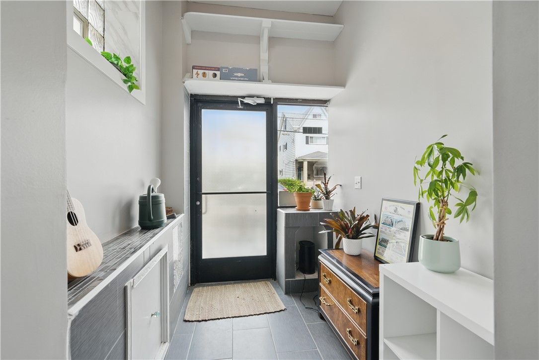 Oakland, Pennsylvania 15213, United States, 6 Bedrooms Bedrooms, ,2 BathroomsBathrooms,Residential,Active,149018