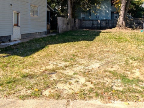 Vacant Land For Sale - 305 5th St St<br/> New Kensington, PA 15068