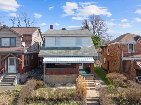 Photo of 2065 Dartmore St, Pittsburgh, PA 15210 (MLS # 1744382)