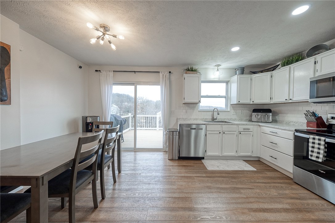 617 Maple Street St, Coraopolis, Pennsylvania image 6