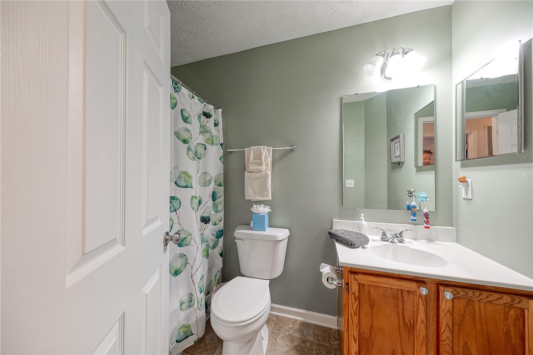 617 Maple Street St, Coraopolis, Pennsylvania image 16