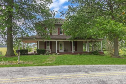 Photo of 1897 Houston Rd, Enon Valley, PA 16120 (MLS # 1748151)