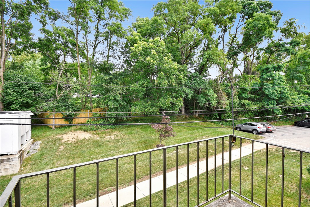331 Forest Green Dr