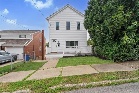 Photo of 4239 Stanley St, Pittsburgh, PA 15207 (MLS # 1737347)