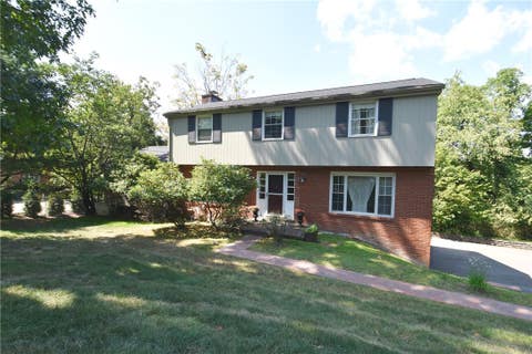 Photo for 215 Farmington Rd