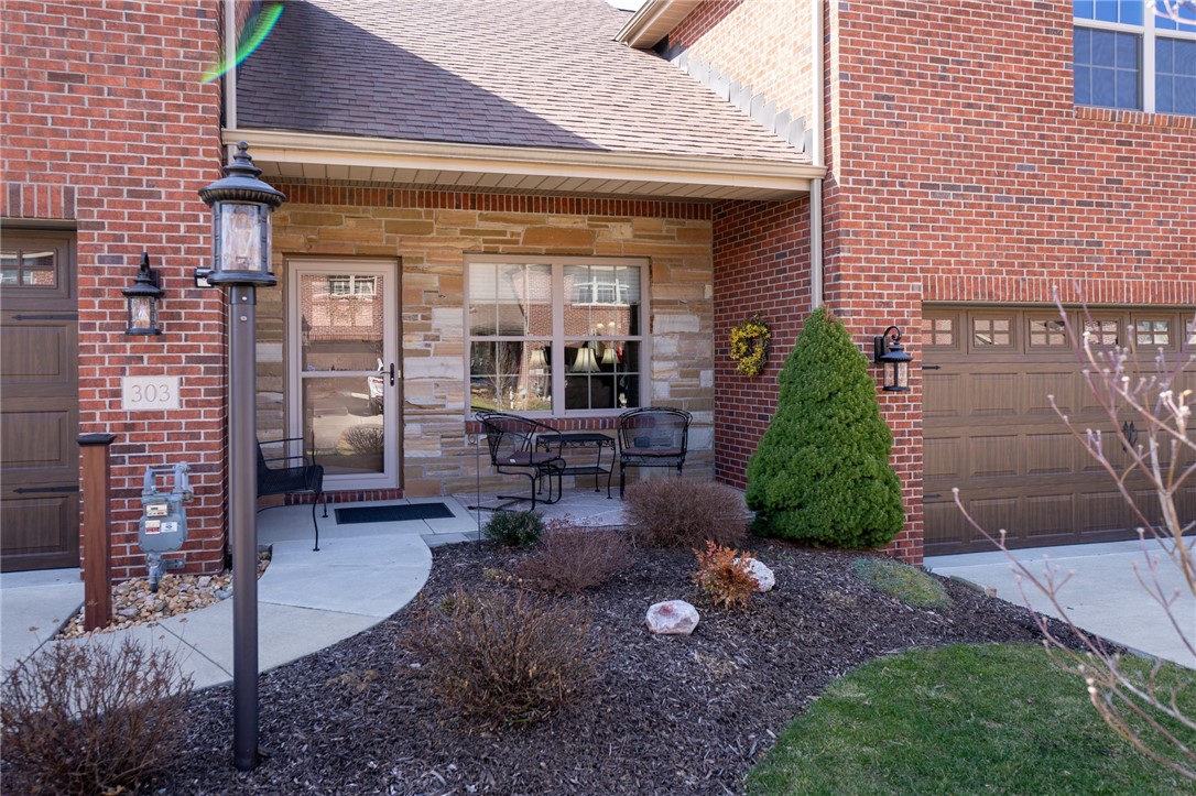 303 Chambers Dr Dr, Canton, Pennsylvania image 2