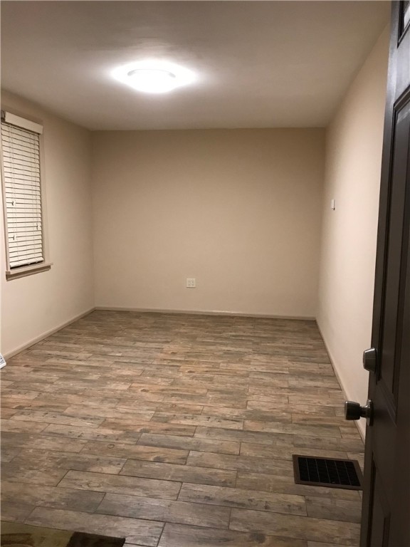 Coraopolis, Pennsylvania 15108, United States, 2 Bedrooms Bedrooms, ,1 BathroomBathrooms,Residential,Active,163803