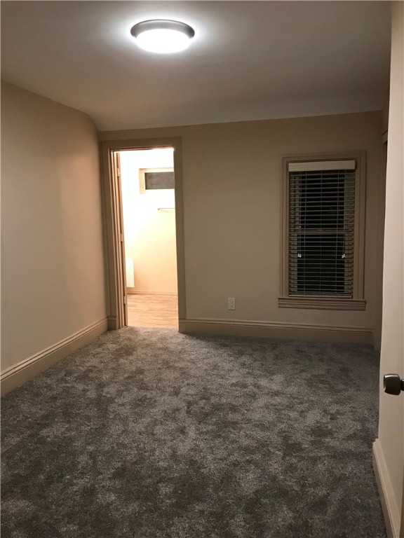 Coraopolis, Pennsylvania 15108, United States, 2 Bedrooms Bedrooms, ,1 BathroomBathrooms,Residential,Active,163803