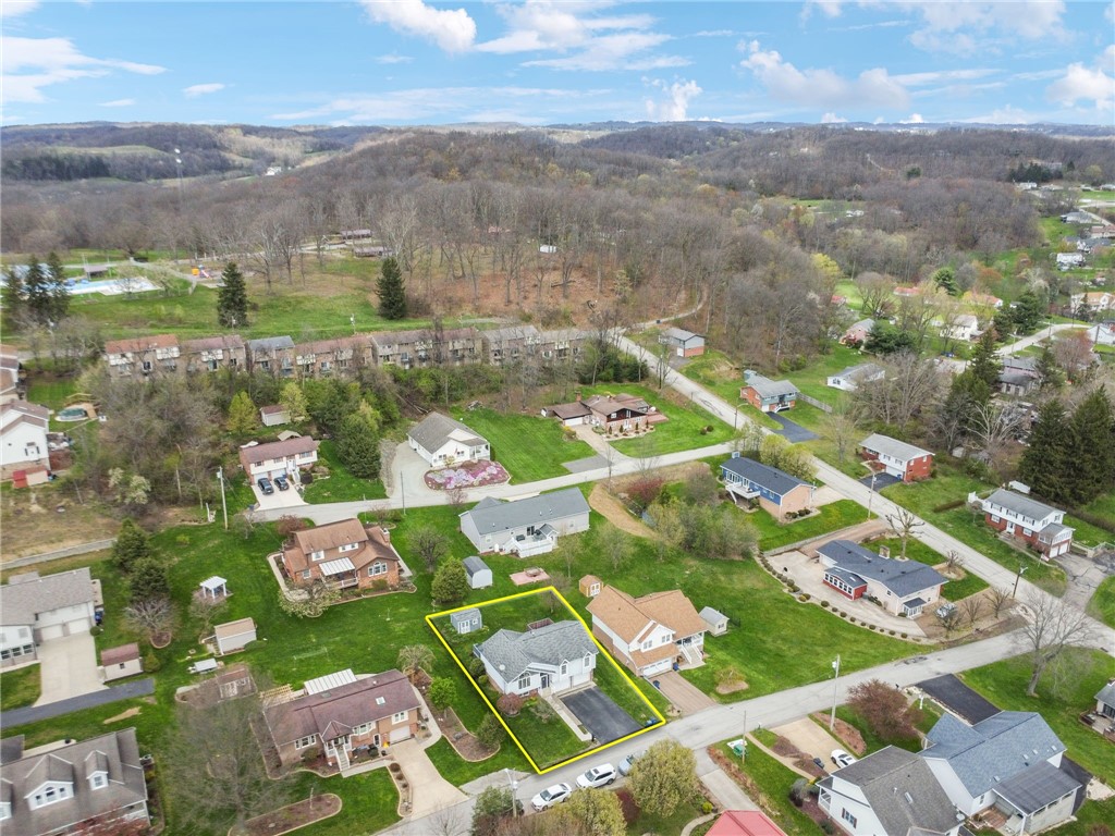 709 S 8th St St, Youngwood, Pennsylvania image 35