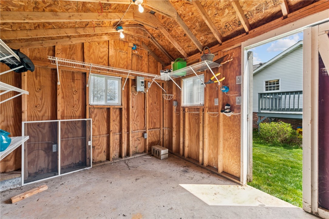 709 S 8th St St, Youngwood, Pennsylvania image 30