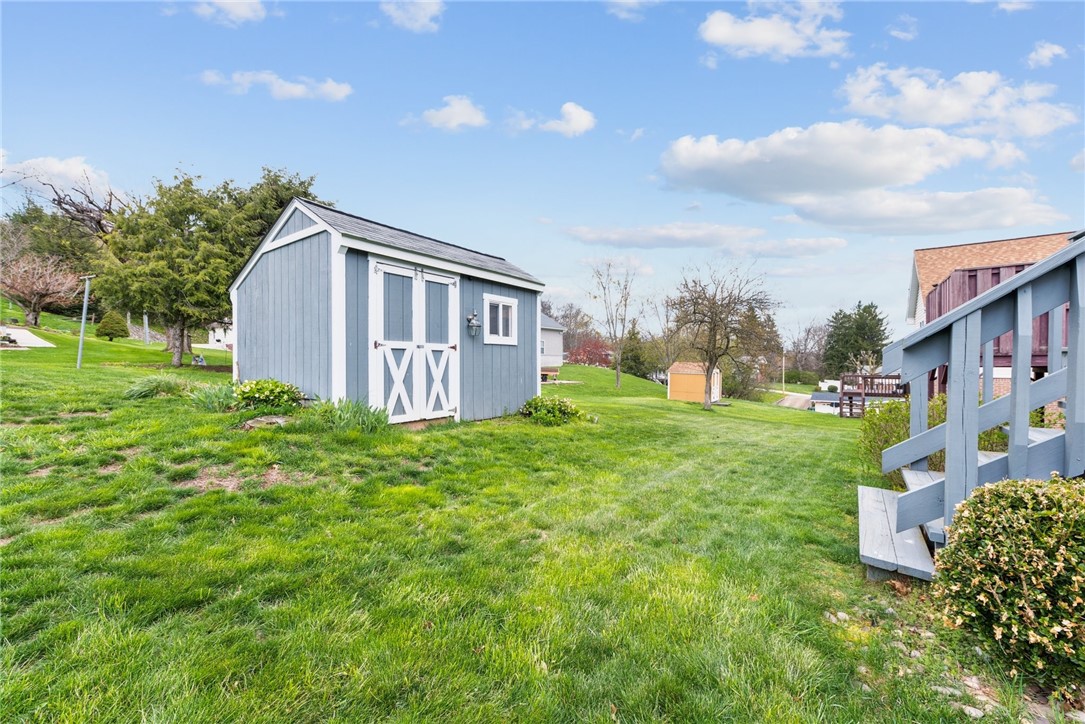 709 S 8th St St, Youngwood, Pennsylvania image 29